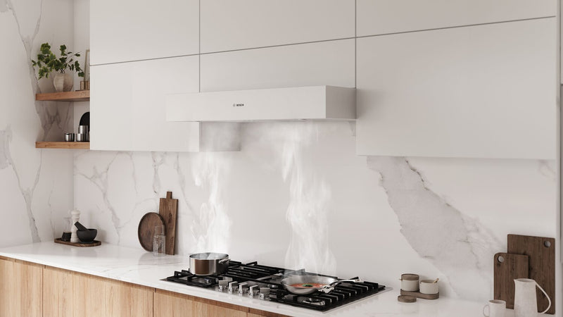 Hotte de cuisinière sous l’armoire Bosch de série 500 de 36 po - DUH56353UC