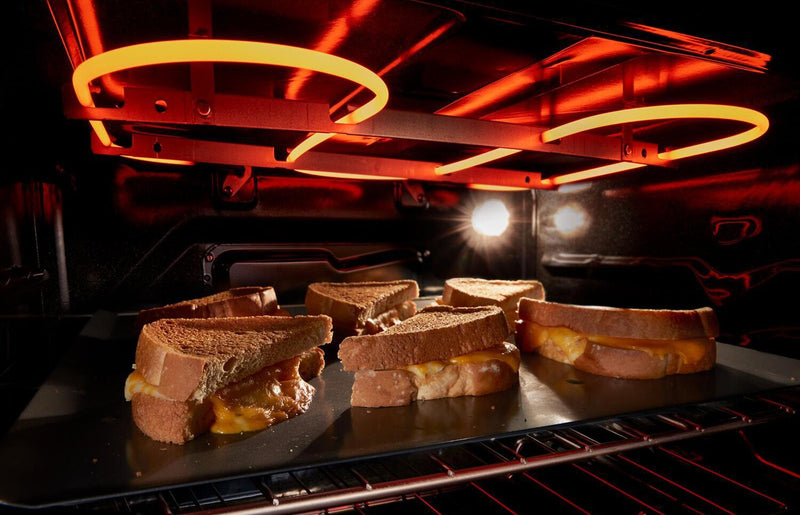 Cuisinière à gaz Whirlpool de 5 pi³ avec friture à air et autonettoyage - acier inoxydable - WFGS5030RZ