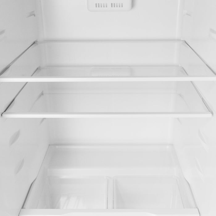 Réfrigérateur Danby de 18 pi3 et de 27 po à congélateur supérieur - apparence acier inoxydable - DFF176B1SLDB
