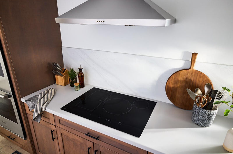 Surface de cuisson à induction Maytag de 30 po à 4 éléments - noire - MCIT8030SB