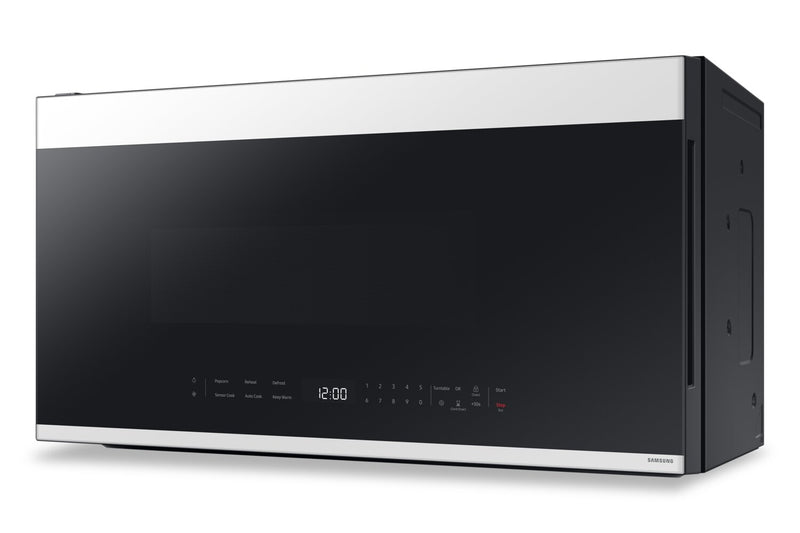 Four à micro-ondes à hotte intégrée Samsung de 2,1 pi³ avec 400 pi³/min et commandes tactiles en verre - verre blanc - ME21DB650012AC