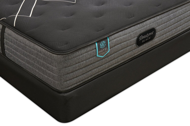 Ensemble matelas ferme à plateau régulier Cornerstone Suite de série Hotel de Beautyrest BlackMD pour très grand lit