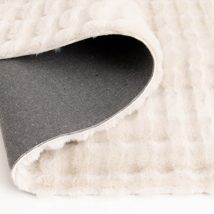 Carpette Dream Step à bulles en fausse fourrure ivoire avec mousse à mémoire de forme - 7 pi x 10 pi