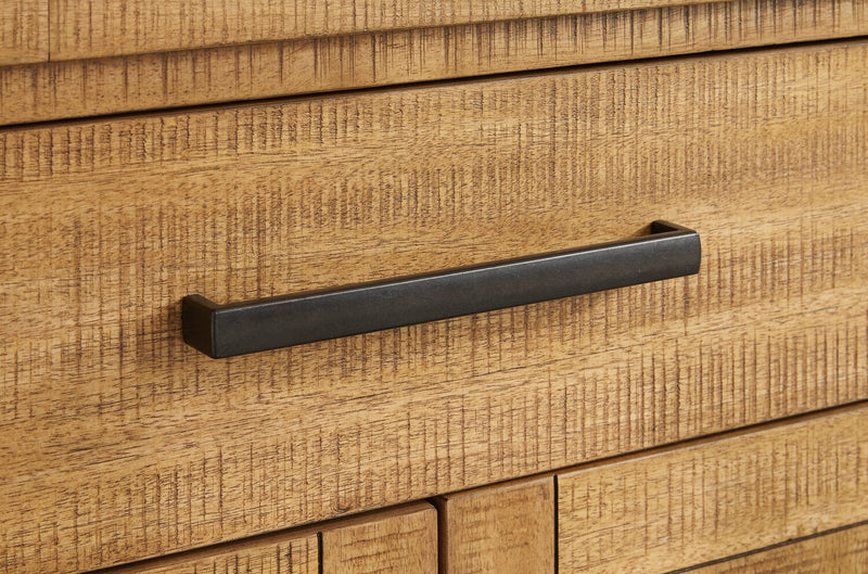 Desserte de salle à manger Archer de 66 po (L) avec 2 tiroirs, 4 portes et tablettes réglables - brun clair