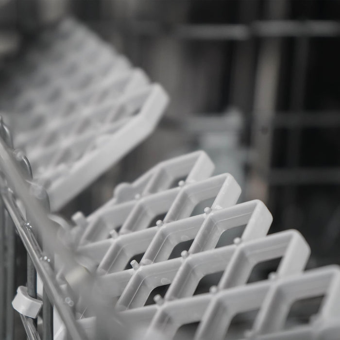 Lave-vaisselle encastré Danby de 18 po et de 51 dBA avec commandes à l’avant - acier inoxydable - DDW18D1ESS