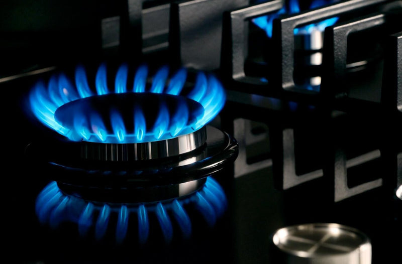 Surface de cuisson à gaz sur vitrocéramique KitchenAid de 36 po – KCGG536PBL