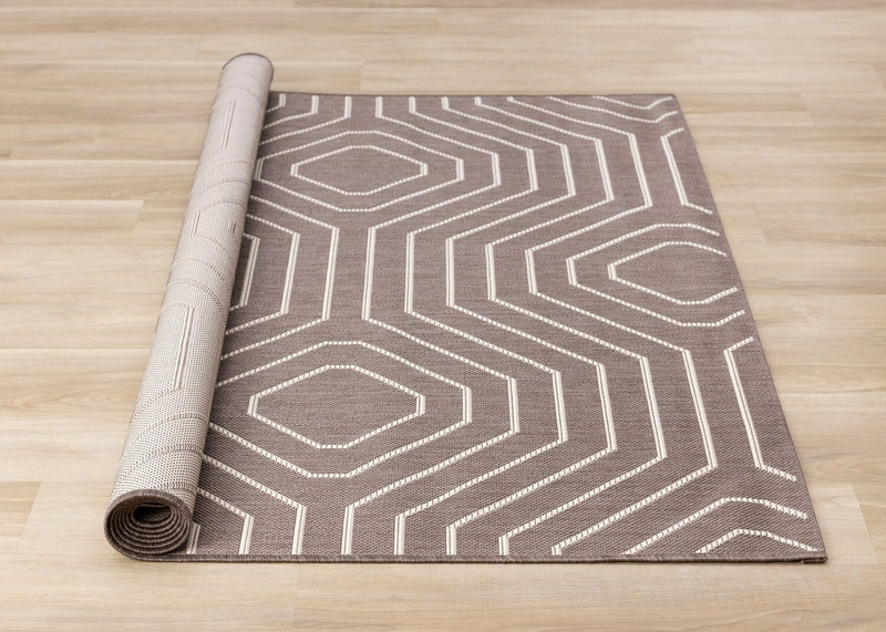 Carpette Suri géométrique 5 pi 3 po x 7 pi 7 po - brune