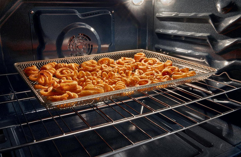 Cuisinière à gaz Whirlpool de 5 pi³ avec friture à air et autonettoyage - blanche - WFGS5030RW