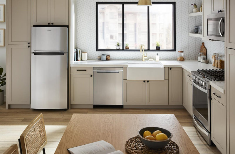 Réfrigérateur Whirlpool de 16,3 pi³ et de 28 po à congélateur supérieur - acier inoxydable - WRTX5328PM