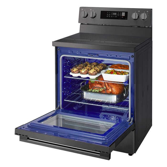 Cuisinière intelligente électrique LG de 6,3 pi³ avec friture à air - acier inoxydable noir - LREN6323ZE