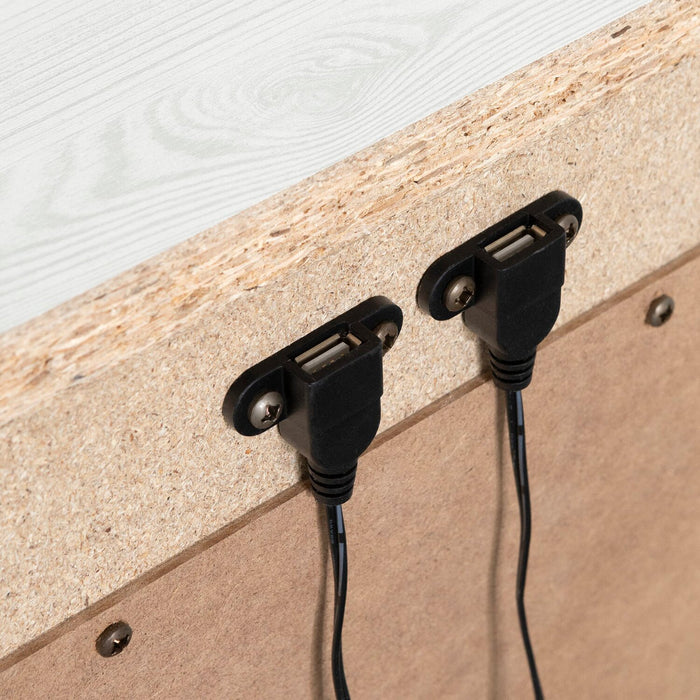 Table de nuit Everley de 19,5 po (L) à 2 tiroirs avec port USB - blanche