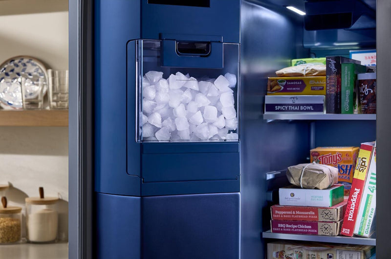 Réfrigérateur Maytag de 28.7 pi³ et de 36 po à compartiments juxtaposés - acier inoxydable résistant aux traces de doigts - MRSF6636RZ