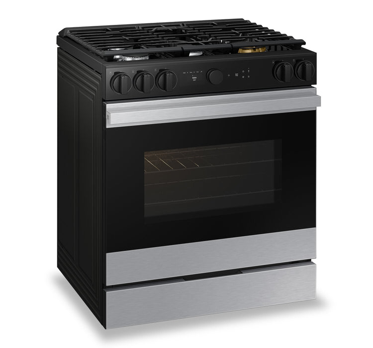 Cuisinière intelligente à gaz encastrée Samsung de 6 pi³ avec friture à air et Air Sous Vide - acier inoxydable - NSG6DG8500SRAA