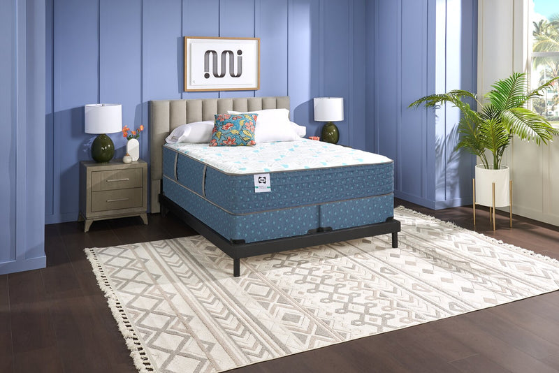 Matelas à plateau régulier Cabo Resort Luxury Posturepedic Crown Jewel de Sealy pour très grand lit