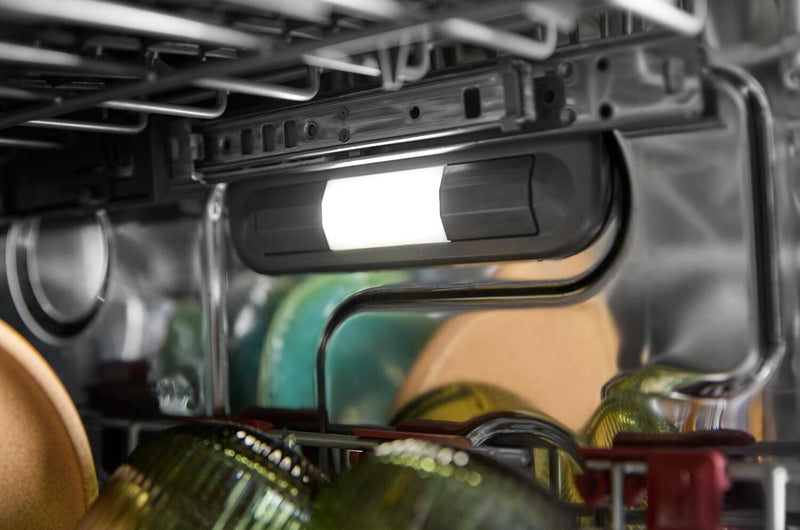 Lave-vaisselle KitchenAid de 24 po et de 44 dBA avec troisième panier 360° Max JetsMC - minerai noir - KDTS724SBE