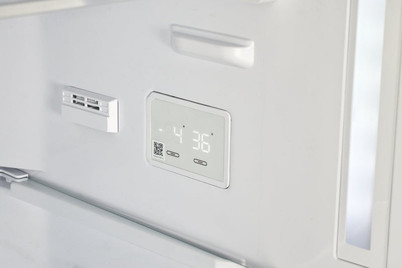 Réfrigérateur Classic Rétro par Unique de 24 po et de 12 pi3 à congélateur inférieur - turquoise brume marine - UGP-340L T AC