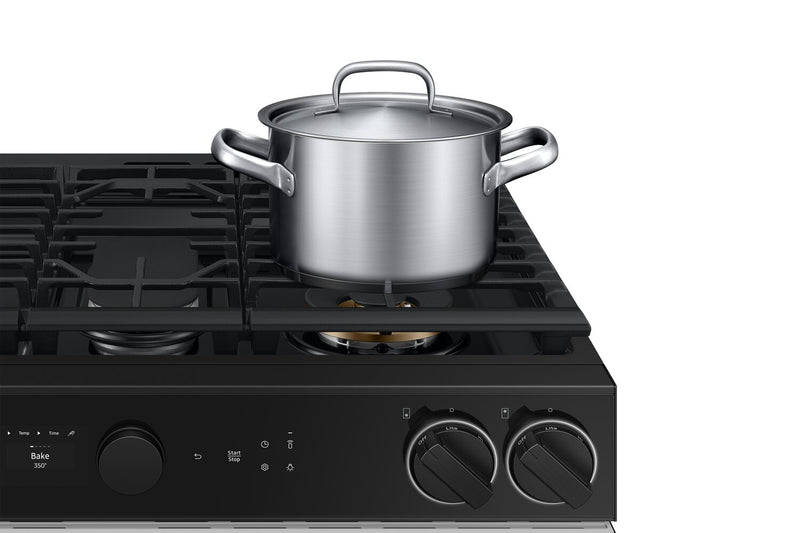 Cuisinière intelligente à gaz encastrée Samsung de 6 pi³ avec caméra de four - verre blanc - NSG6DB870012AA