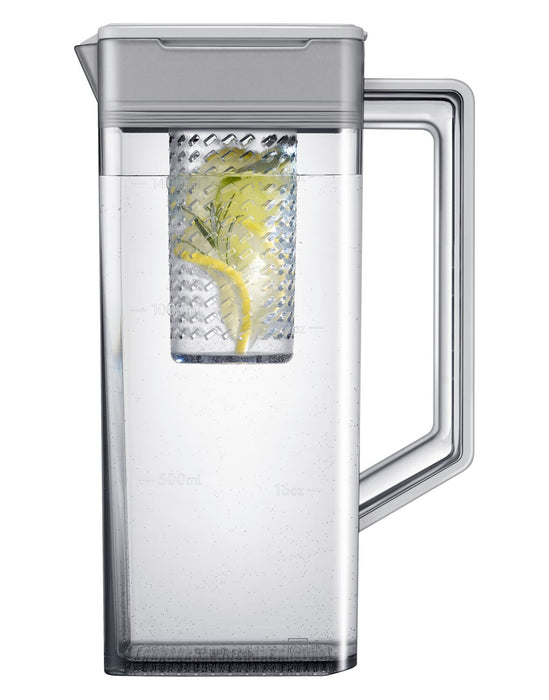 Réfrigérateur BESPOKE Samsung de 22,8 pi³ et de 36 po de profondeur comptoir à 4 portes FlexMC avec zone de boissons Beverage CenterMC - verre blanc - RF23DB960012AA