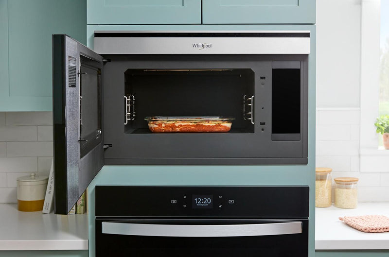 Four à micro-ondes encastré Whirlpool de 1,1 pi³ avec friture à air - acier inoxydable résistant aux traces de doigts - YWMBT7030SZ