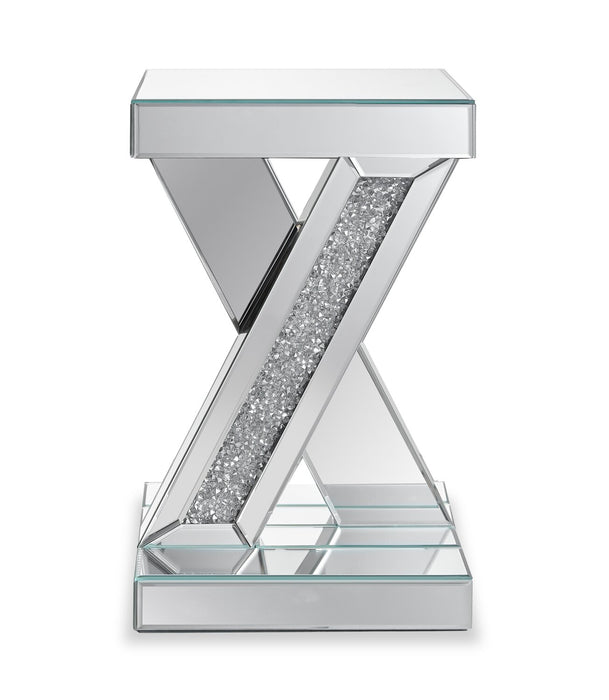 Table d'appoint Lydia de 12 po en miroir avec cristaux - argentée