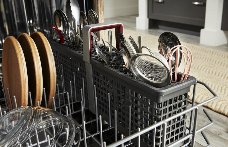 Lave-vaisselle KitchenAid de 24 po et de 47 dBA avec panier à ustensiles sur le troisième niveau - blanc - KDFS224SWH 