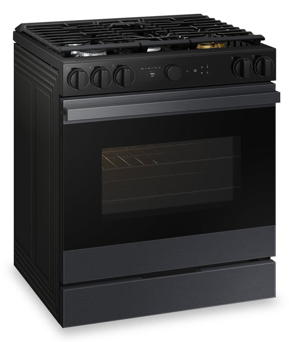Cuisinière intelligente à gaz encastrée Samsung de 6 pi³ avec friture à air et Air Sous Vide - noir mat - NSG6DG8500MTAA
