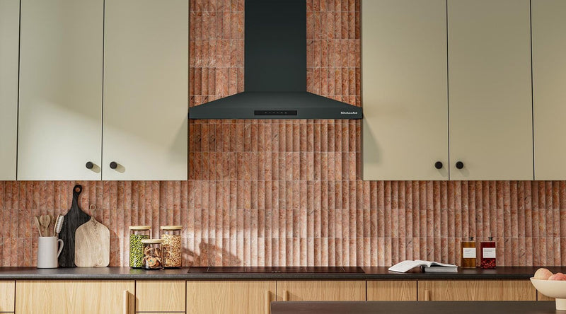 Hotte de cuisinière murale KitchenAid de 36 po de style auvent à 4 vitesses - genévrier - KVWC736SJP