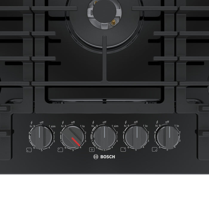 Surface de cuisson à gaz Bosch de série 800 de 30 po avec brûleur puissant à flamme double - NGM8049UC