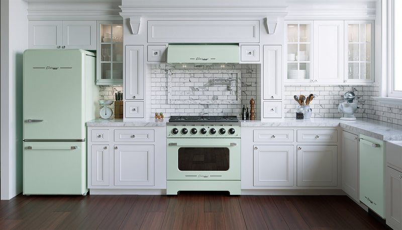 Hotte de cuisinière sous l’armoire Classic Rétro par Unique de 36 po et de 700 pi3/min - vert menthe estival - UGP-36CR RH LG
