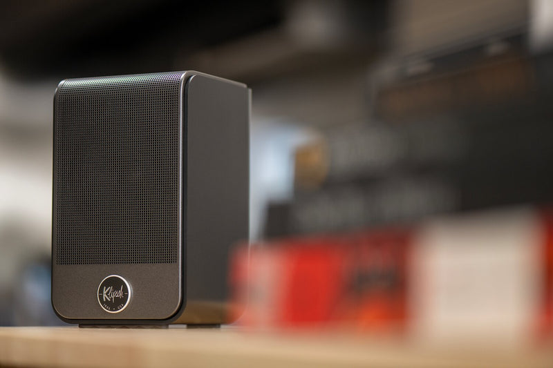Haut-parleurs ambiophoniques sans fil de 50 W à 2.0 canaux KLIPSCH Flexus SURR 100 (XSURR100)