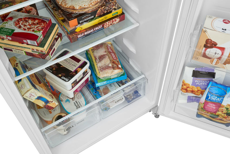 Congélateur vertical Frigidaire de 21 pi³ qui convient à une installation dans un garage - blanc - FFUV2136AW