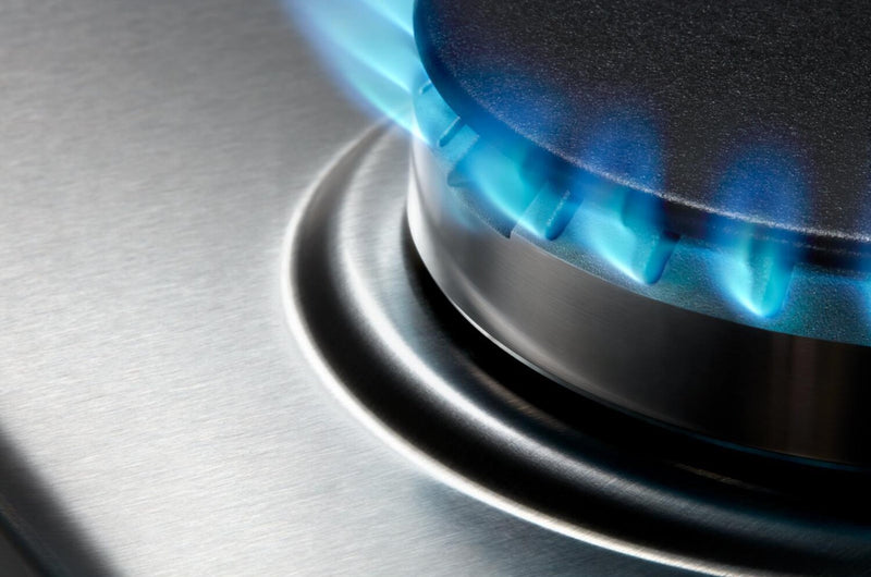 Surface de cuisson à gaz Whirlpool de 36 po avec 5e brûleur et grilles en fonte à charnières EZ-2-LiftMC - WCGK7036PS