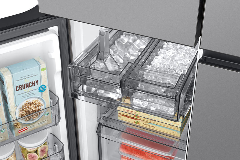 Réfrigérateur BESPOKE Samsung de 29 pi³ et de 36 po à 4 portes FlexMC avec zone de boissons Beverage CenterMC - acier inoxydable - RF29DB9600QLAA