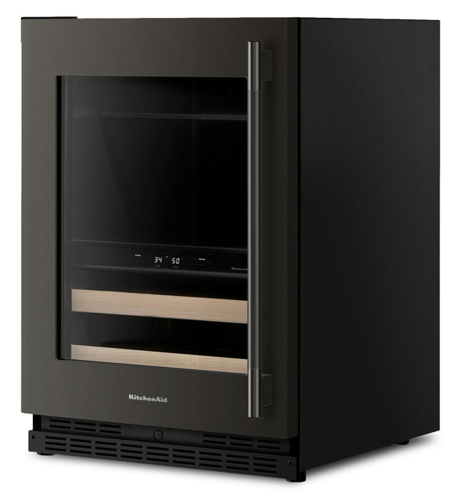 Refroidisseur à boissons KitchenAid de 24 po avec grilles à devant en bois - minerai noir - KUBL524SBE