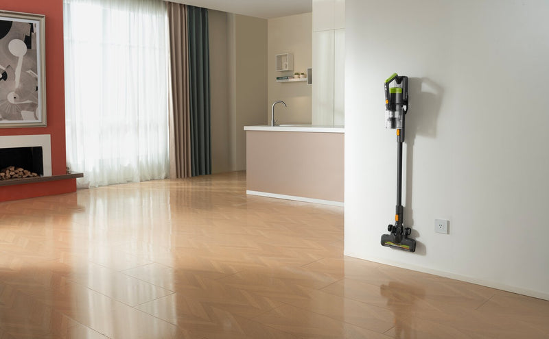 Aspirateur-balai sans fil RapidClean Pro de Eureka avec lumières avant à DEL - NEC285GR