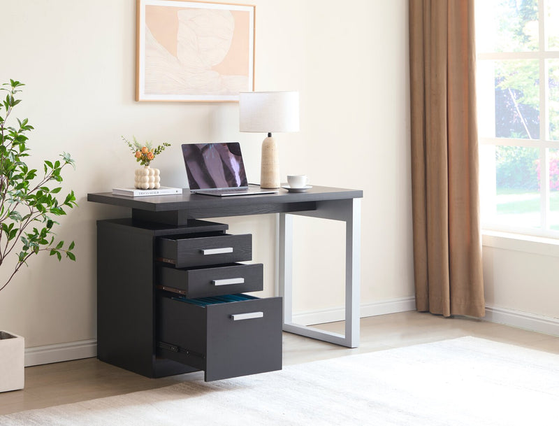 Bureau réversible Oscar de 47 po avec rangement - noir mat