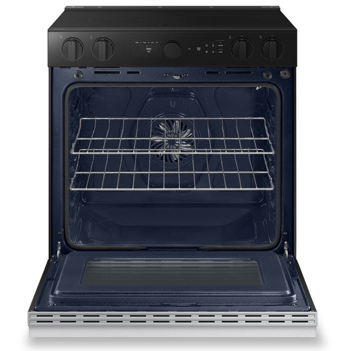 Cuisinière intelligente électrique encastrée Samsung de 6,3 pi³ avec caméra de four - acier inoxydable - NSE6DG8700SRAC