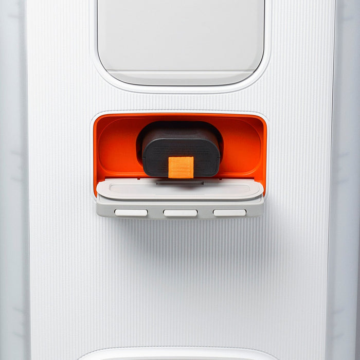 Haut-parleur de fête portatif illuminé de 160 W PartyBox Club 120 de JBL avec Bluetooth (JBLPBCLUB120SWAM)