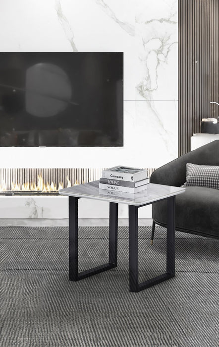 Table de bout moderne Serena de 21,75 po - blanche et noire avec imitation de marbre