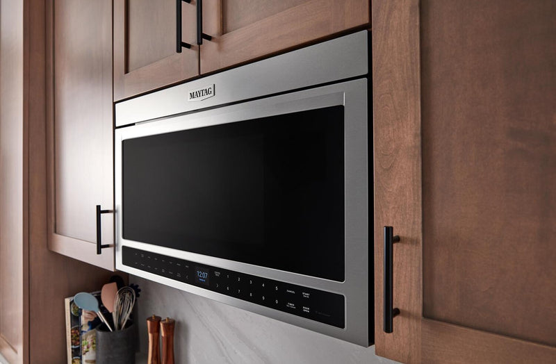 Four grille-pain et à micro-ondes à hotte intégrée Maytag de 1,1 pi3 à installation affleurée - acier inoxydable - YMMMF8030PZ