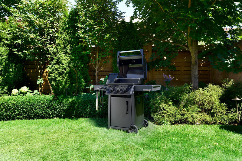 Barbecue à gaz propane 365 de Napoleon de 43 000 BTU avec brûleur latéral infrarouge - FP365DSIBPMK-1