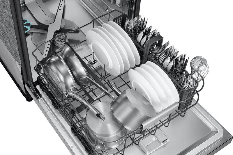 Lave-vaisselle Samsung de 24 po et de 38 dBA avec commandes sur le dessus, nettoyage avec IA et 3e panier - DW90F89P0USRAA