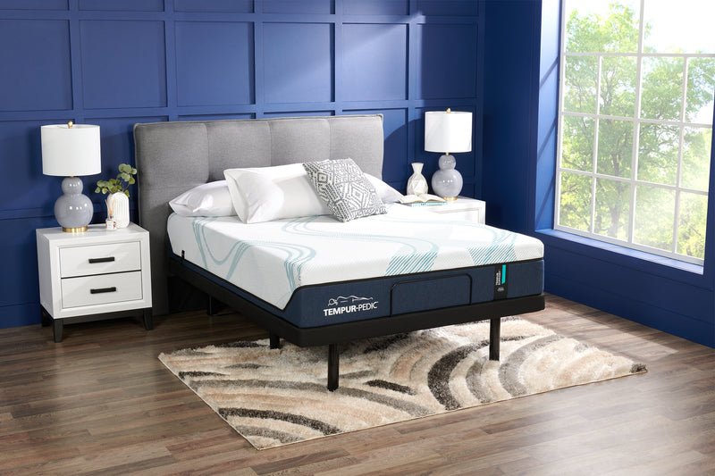 Matelas moyen hybride TEMPUR-SupportMD de Tempur-Pedic pour grand lit