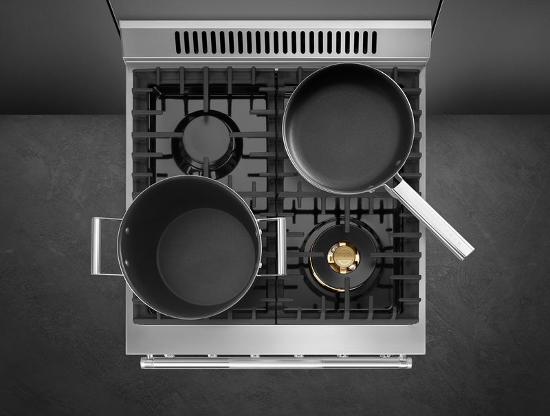 Cuisinière professionnelle à gaz Smeg de 2,8 pi3 - SPR24UGGX