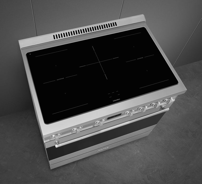 Cuisinière professionnelle à induction Smeg de 4,6 pi3 - SPR36UIMX