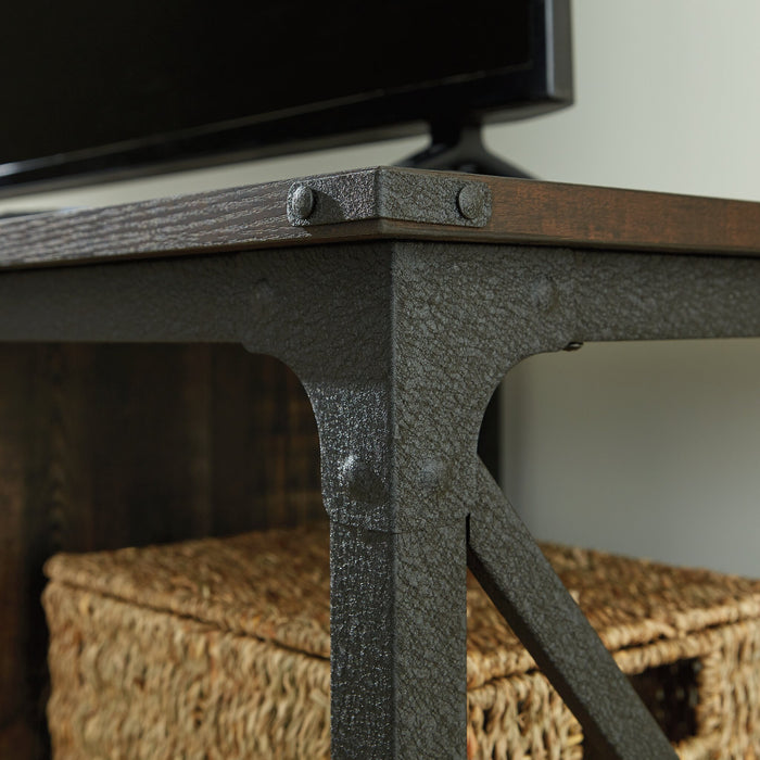 Grand bahut Steel River de 66,06 po de qualité commerciale à 2 tiroirs et tablettes ouvertes - chêne carbone