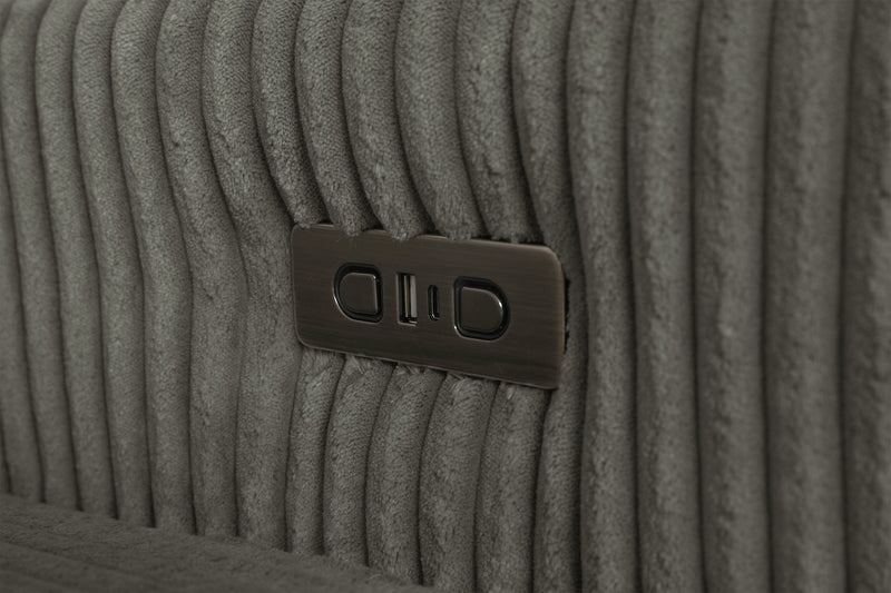 Fauteuil Stratus de 59 po en tissu de fausse fourrure avec fauteuil long à coulissement électrique - gris brouillard