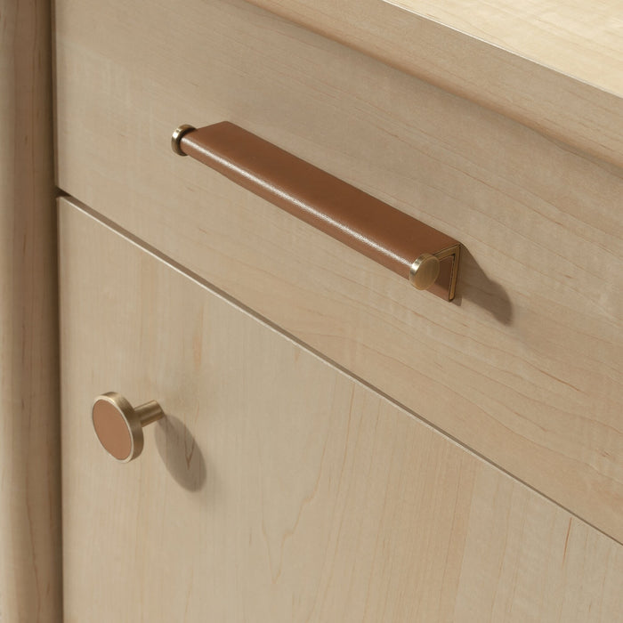 Bureau de direction Whitaker Point de 65,98 po de qualité commerciale à 5 tiroirs avec armoire - érable naturel