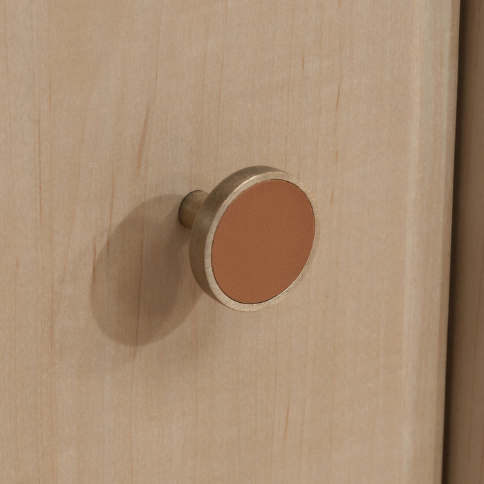 Bahut Whitaker Point de 66,73 po de qualité commerciale avec tiroir et armoires - érable naturel