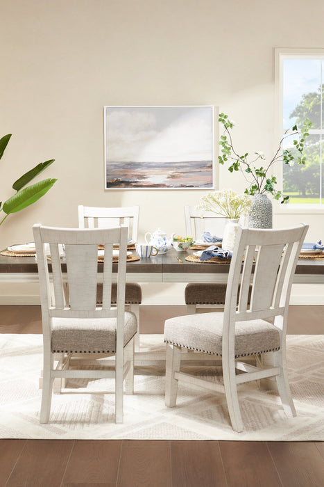 Chaise de salle à manger Willow avec siège coussiné en tissu et bordure de clous décoratifs - blanc rustique
